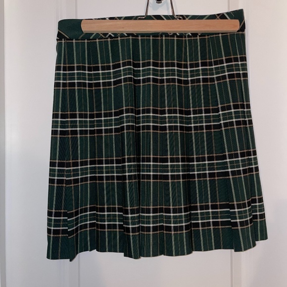 Aritzia Green Plaid Mini Skirt - Picture 2 of 2